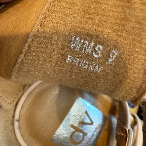 Dolce Vita Tan Cage-Style Sandals - Picture 6 of 6